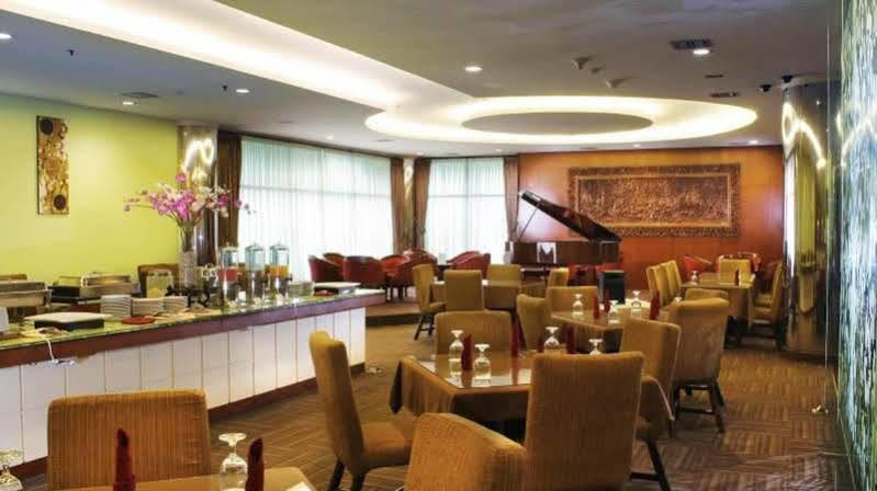 Sanno Hotel Джакарта Экстерьер фото